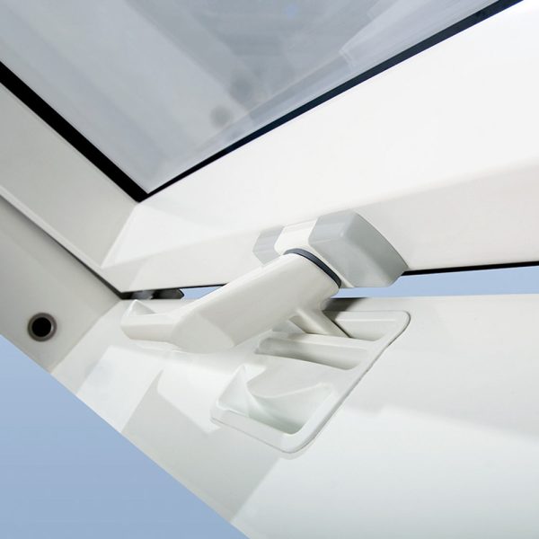 FAKRO® onderhoudsarm tuimeldakraam kunststof PTP-V U3 - Afbeelding 39