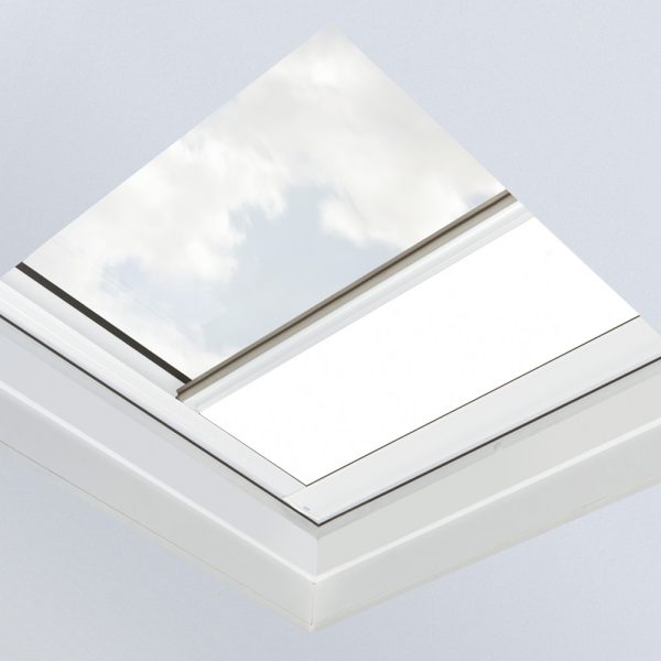 FAKRO® verduisterend rolgordijn op zonne-energie lichtkoepel/platdakraam ARF/D Solar - Afbeelding 5