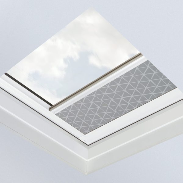 FAKRO® verduisterend rolgordijn elektrisch lichtkoepel/platdakraam ARF/D Solar - Afbeelding 3