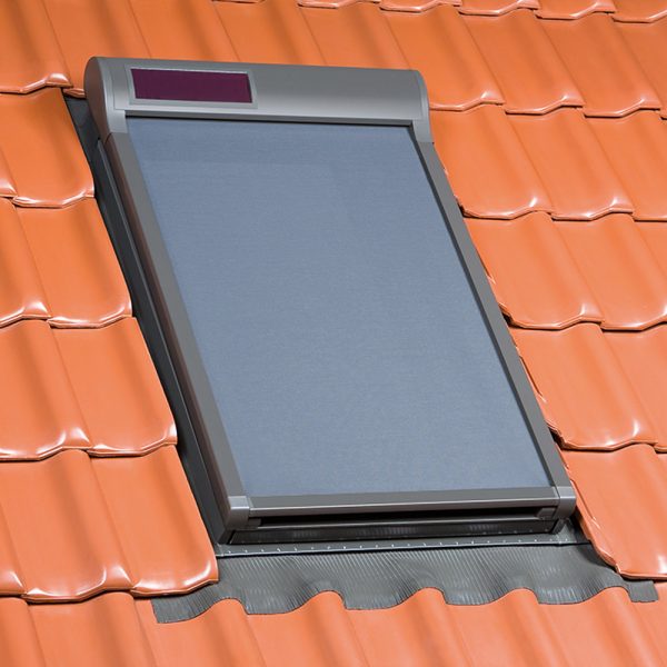 FAKRO® screen elektrisch op zonne-energie AMZ Solar - Afbeelding 131