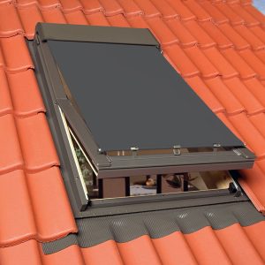 FAKRO® screen handbediend AMZ NewLine
